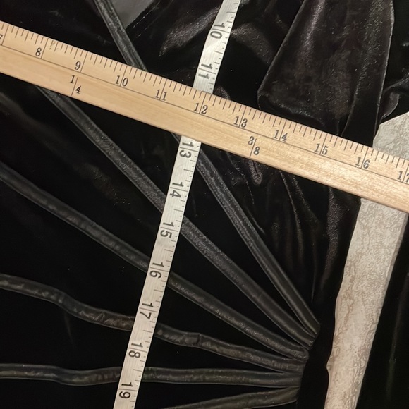 Connected Black Velvet Long Sleeve Dress - Picture 3 of 9